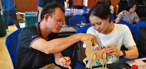 火熱持續(xù),雷宇攜創(chuàng)趣天地、蘑菇云創(chuàng)客點燃雙城造物激情!