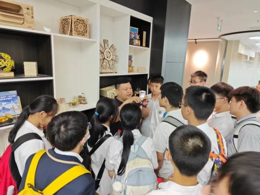 探索雷宇集團，開啟科創之旅