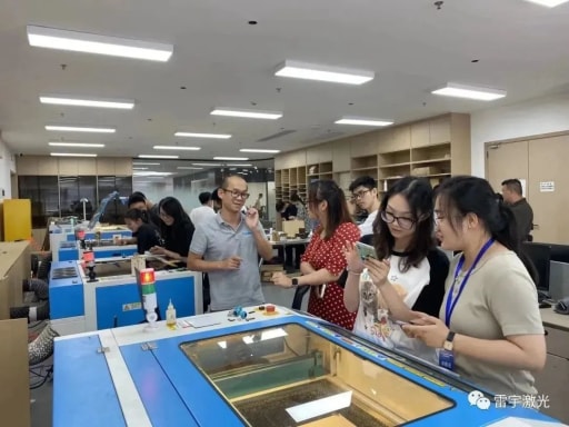 熱烈歡迎東莞市松山湖教育管理中心一行蒞臨我司開展研修活動！