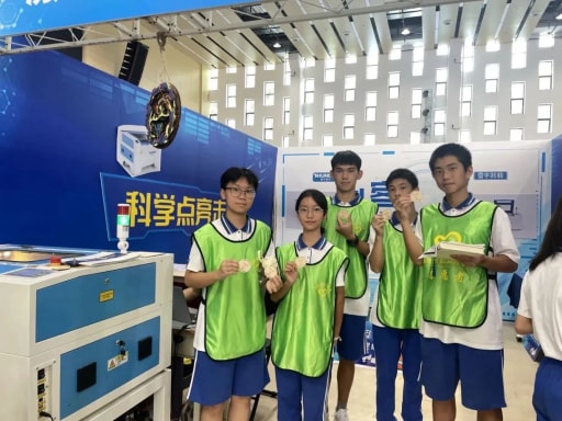 雷宇助力2023年東莞市中小學生科技節(jié)圓滿成功！